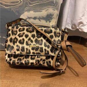 Simply Noelle Leopard Pattern Crossbody Bag